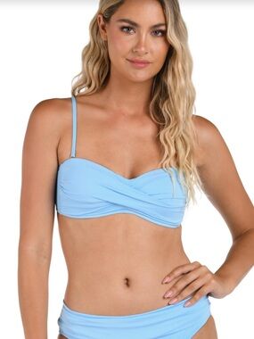 NWT La Blanca Women's Island Goddess Bandeau Bikini Swimsuit Top, Crystal Blue